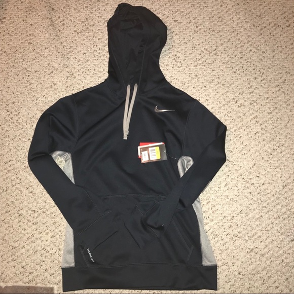 Nike Other - NWT Nike Therma-Fit hoodie (men’s small)